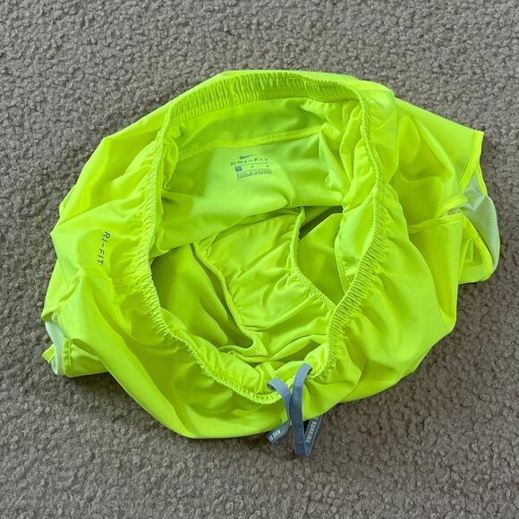 Nike Womens Modern Tempo Embossed Running Shorts Neon Yellow Size Medium - Picture 4 of 8